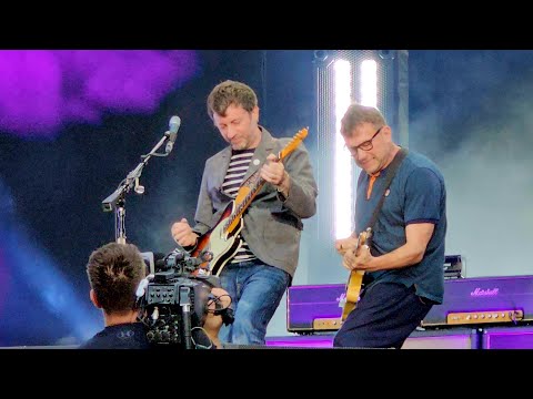 blur • Trimm Trabb (Live from Wembley Stadium, London, 9th July 2023)