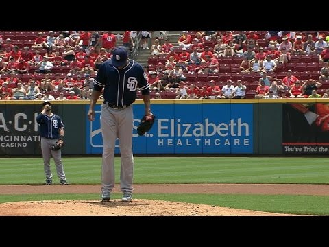 SD@CIN: Perdomo strikes out five over six innings