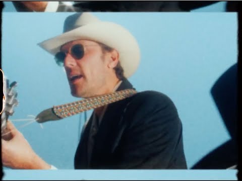 Chaparelle - Playing Diamonds Cashing Checks (Official Video)