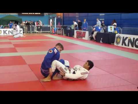 Jonas Andrade vs Oscar Gugala - FINAL - IBJJF British National 2016 - Purple Adult - Open