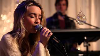 Sabrina Carpenter - Home for the Holidays (Disney Playlist Sessions)