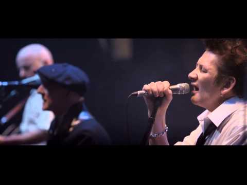 The Pogues - Dirty old town, live 2012