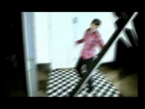 Akoyesa Boi - Young Riko (Official Video)