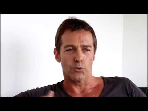 Laurent Hennequin rejoint la troupe de "RESISTE" !