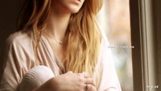 Miley Cyrus - Stay [Lyrics]