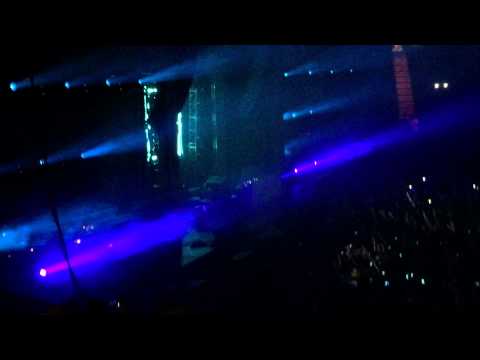 hardwell- live at the forum-i am hardwell world tour (intro)