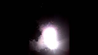 preview picture of video 'Simi Valley Fireworks Finale, 2014'