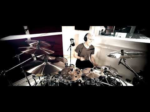 Gizmodrome - Man in the Mountain