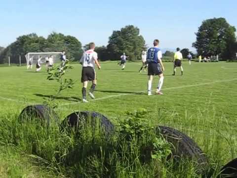 Zryw Bzie Jastrzębie Zdrój   Unia Książenice 29 05 2011 Fragment meczu cz1