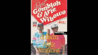 Download lagu full album duet gombloh & arie wibowo di radio ada anak singkong mp3