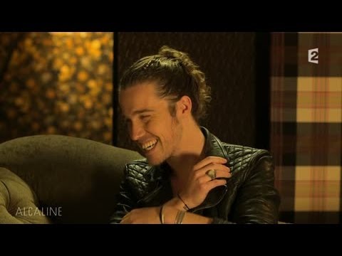 Alcaline, le Bonus : Julien Doré est en recherche capillaire