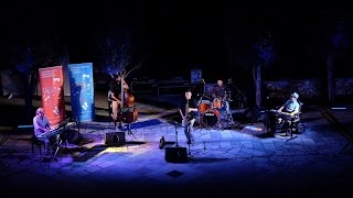 John Balikos'Trio - Rings around the moon