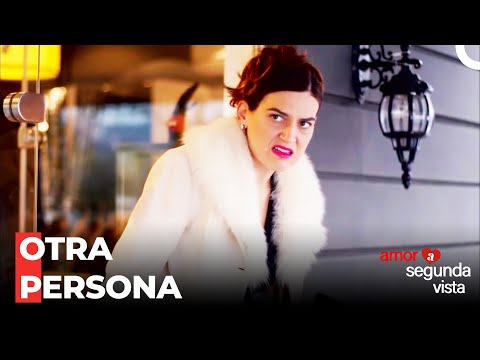 Şaziment Se Está Preparando Para La Cena - Amor a Segunda Vista