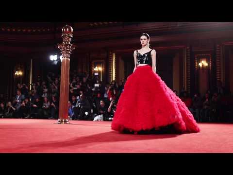 Christian Siriano Fall/Winter 2018 Show, Backstage & Fittings