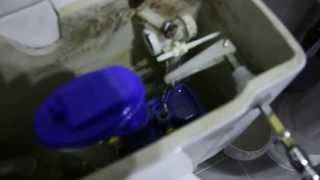 Fixing Toilet Not Flushing - How to Repair & Replace Plastic Siphon Valve/Washer on Cistern for Free