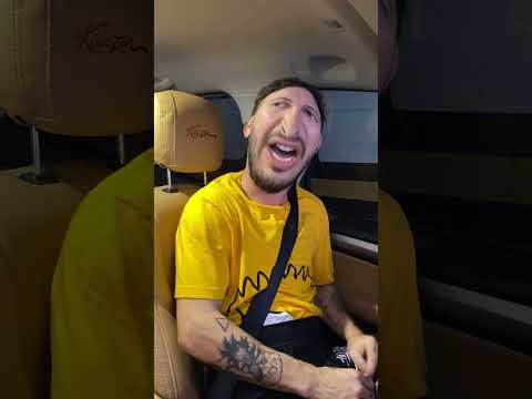 Ensinando o Kabeça de Ovo a dirigir kkkkkkkkkkkkkkkkk