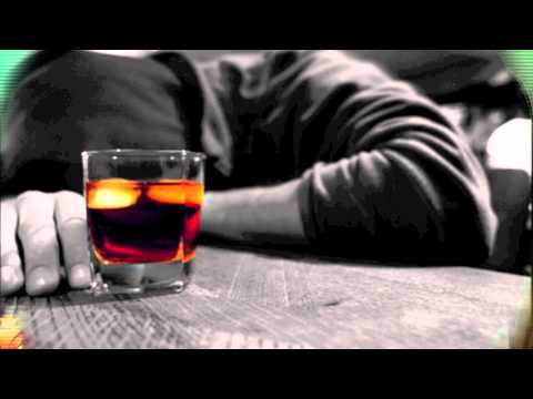 Sintomi e sindromi di alcolismo Problemi urgenti di tossicodipendenza di alcolismo di gioventù