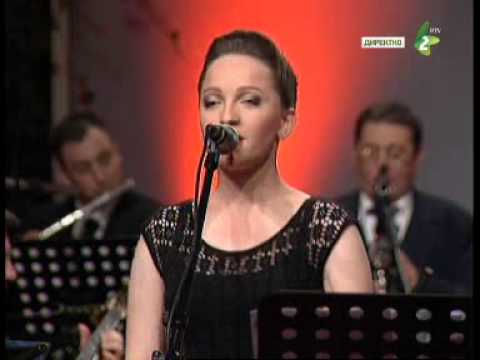 PAHNJACE KVECE – Tamara SALAG