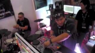 Mauricio Clavería y Gus Lozada - Drum DJ Jam