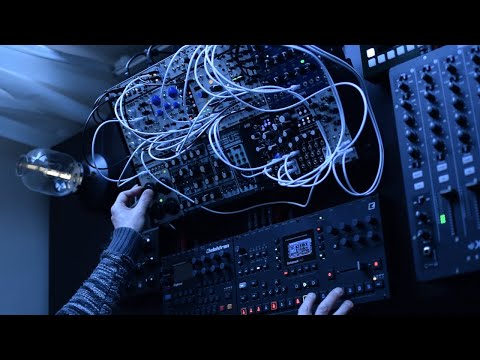 More Moody Synths with Virt Iter Legio + m303 ft. Octatrack