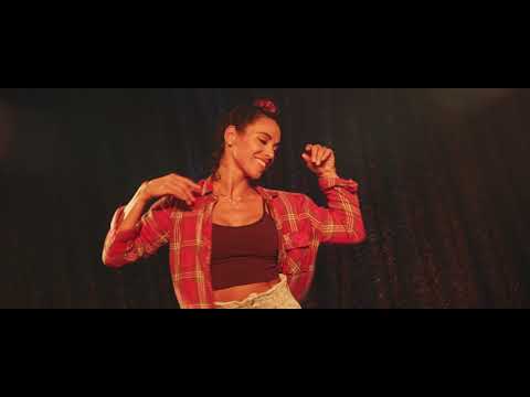 77 Bombay Street - Karaoke Girl [Official Video]