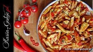 Penne z kurczakiem w pikantnym pomidorowym sosie | www.Kasia-Gotuje.pl