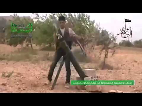 تقرير مرئي يرصد تفاصيل استهداف تجمعات قوات النظام في معسكر المسطومة وحواجز مدينة أريحا من قبل لواء أحرار الساحل