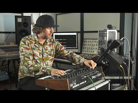 Mathew Jonson Presents His Synthesizer Favourites: Sequential Pro One (Electronic Beats TV)