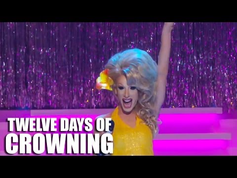 Alaska's Audience Warm Up - RuPaul's Drag Race Reunited Countdown to the Crown