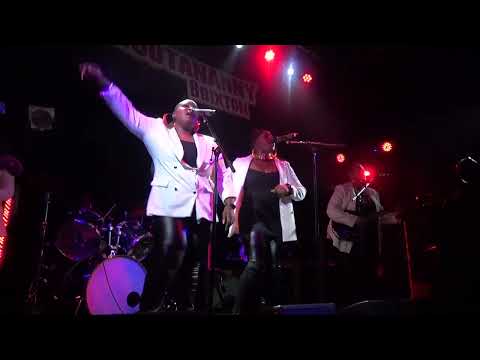 Akabu Queens@ Hootananny 23Mar23 Pt 19