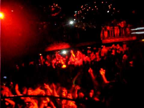 Steve Angello vs Dr Dre - Knas Episode (Laidback Luke & Junior Sanchez Mashup)