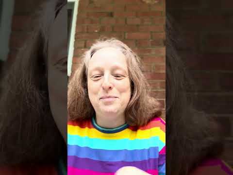 Trying Haagen-Dazs Pineapple Coconut Ice Cream for the Very First Time!