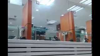 preview picture of video 'Kamarhati CESC Electricity Office on B.T. Road, Kolkata - North Suburban Regional CESC Office'