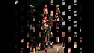 CHRIS ISAAK courthouse