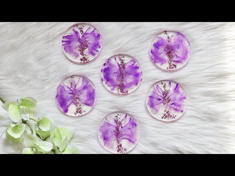 Beautiful Lacing in This Resin Ocean Serving Board