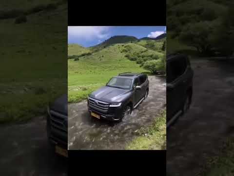 All new 2021 Land cruicer LC300 offroading🔥