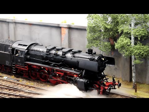 ONTRAXS! 2016 Utrecht Part 1/3 - Model Railway Layouts