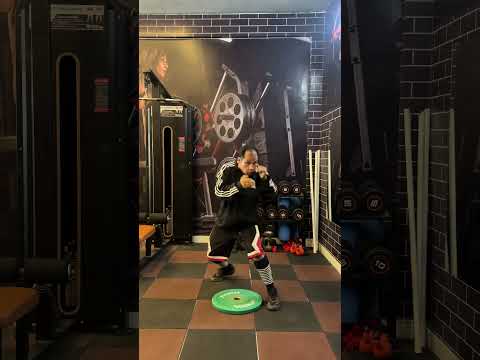 Footwork drill to feint your opponents #boxing #combatsports #mma #boxingworkout #boxingdrills