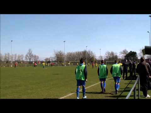 NU15    SK St.Niklaas - KSV Lyra (20/04/2013)