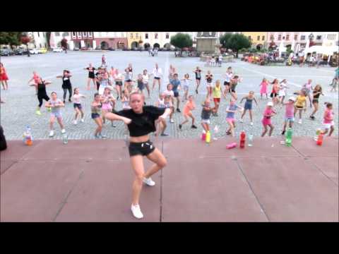 Kroměříž nezastavíš s M Dance crew KM  Jitka Kutrová 3 8 2017