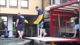 preview picture of video 'Feuerwehr Laubach Cold-Water-Challenge 2014'