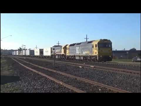 BL26 X48 on 7904V in North Geelong