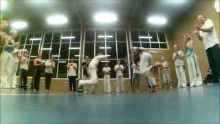preview picture of video 'Capoeira Roda in uden 3-10-2014 met mestre Vladimir Frama'