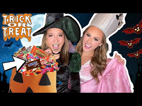 KAYLA & KALLI OFFICIAL HALLOWEEN TRICK OR TREAT VLOG 2023 🎃🍫👻
