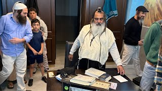 הרב שלום סבג - שיעורי וידאו - ‏הרב שלום סבג שידור חי י״א  ניסן