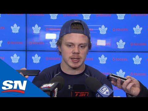 Kasperi Kapanen se fait traiter de PARTY ANIMAL par Elliotte Friedman.