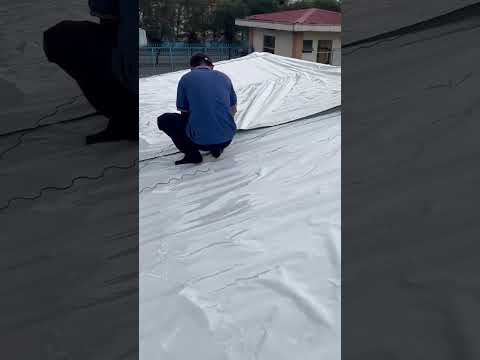 Thi công màng Cách nhiệt máy Tôn của Sapaco