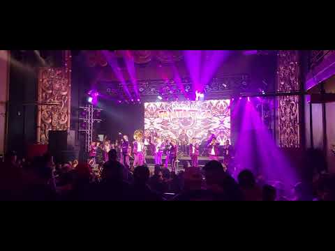 Cariñito de mi vida y la mesa del rincon - Banda la Fantastica - Salinas California