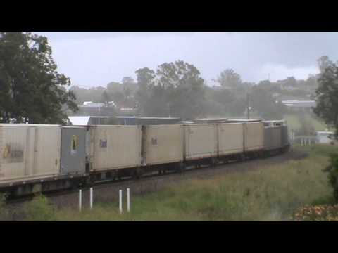 AURIZON  FREIGHT GLOUCESTER