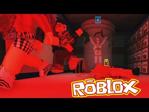 Jugando con Nia, Sel, Laia y Cross a Flee the Facility en Roblox 😍